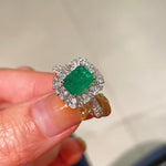 Emerald Elegance Ring – Luxury Craftsmanship - floysun