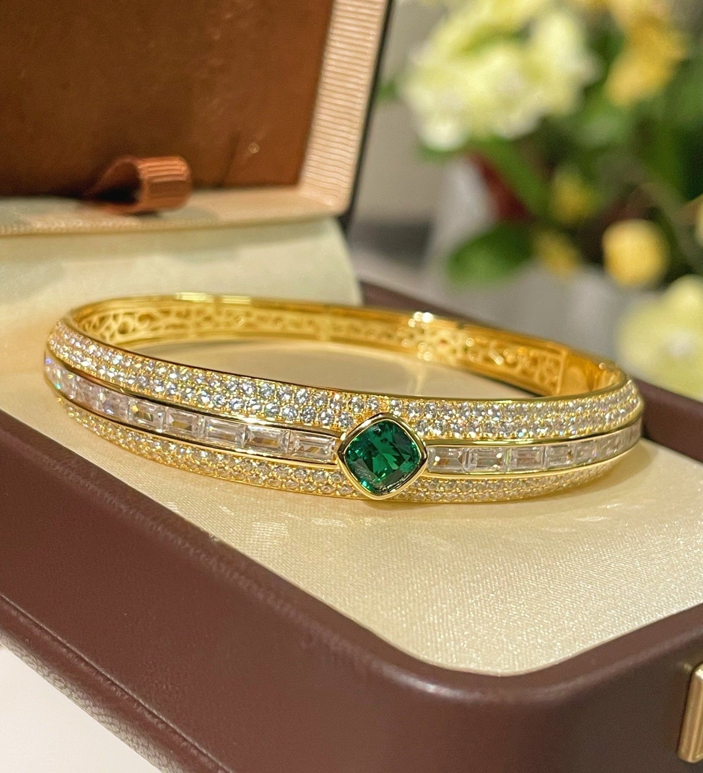 Emerald Ice Sugar Diamond - Cut Wide Bangle - floysun