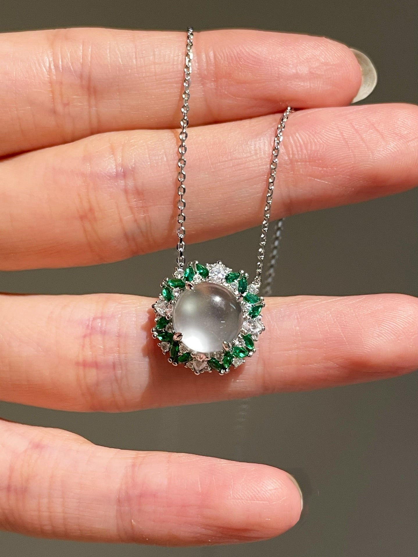 Emerald Mist Jade Chalcedony Necklace - floysun