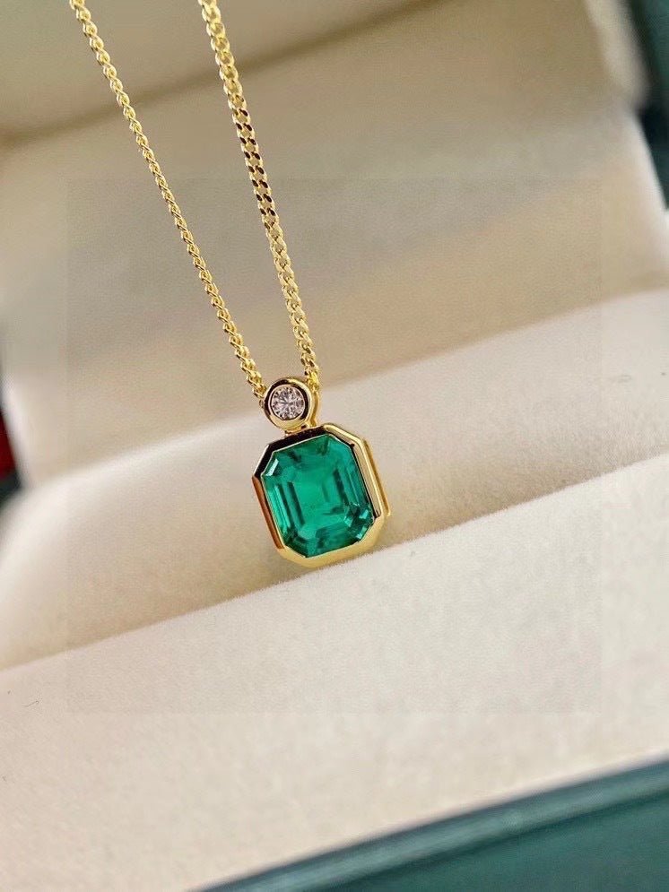 Emerald Perfume Bottle Necklace - floysun