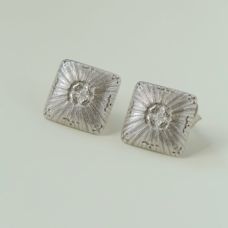 Engraved Brushed Square Filigree Stud Earrings - floysun