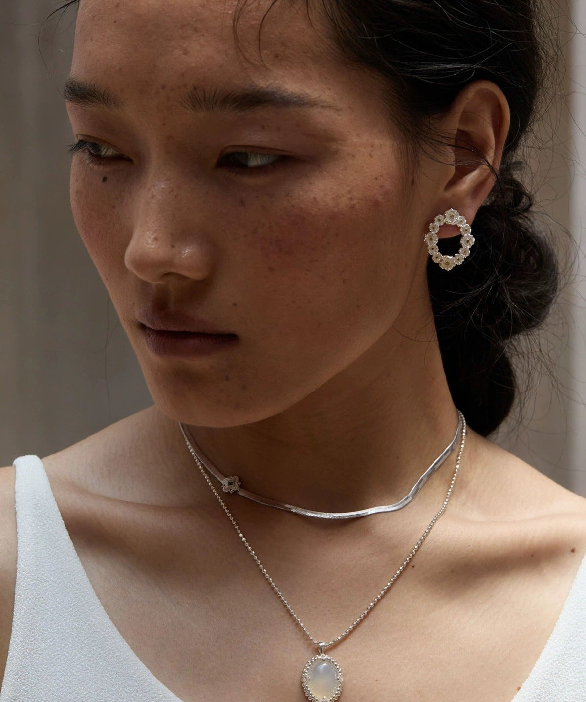 Ethereal Natural White Chalcedony Oval Pendant Necklace - Handcrafted S925 Sterling Silver Beaded Chain Choker - floysun