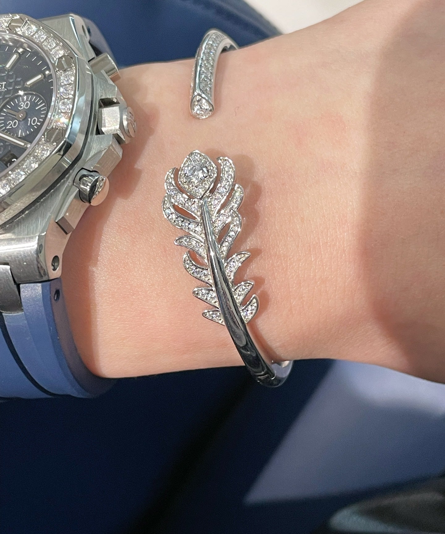 Feather Sparkle Open Cuff Bracelet - floysun