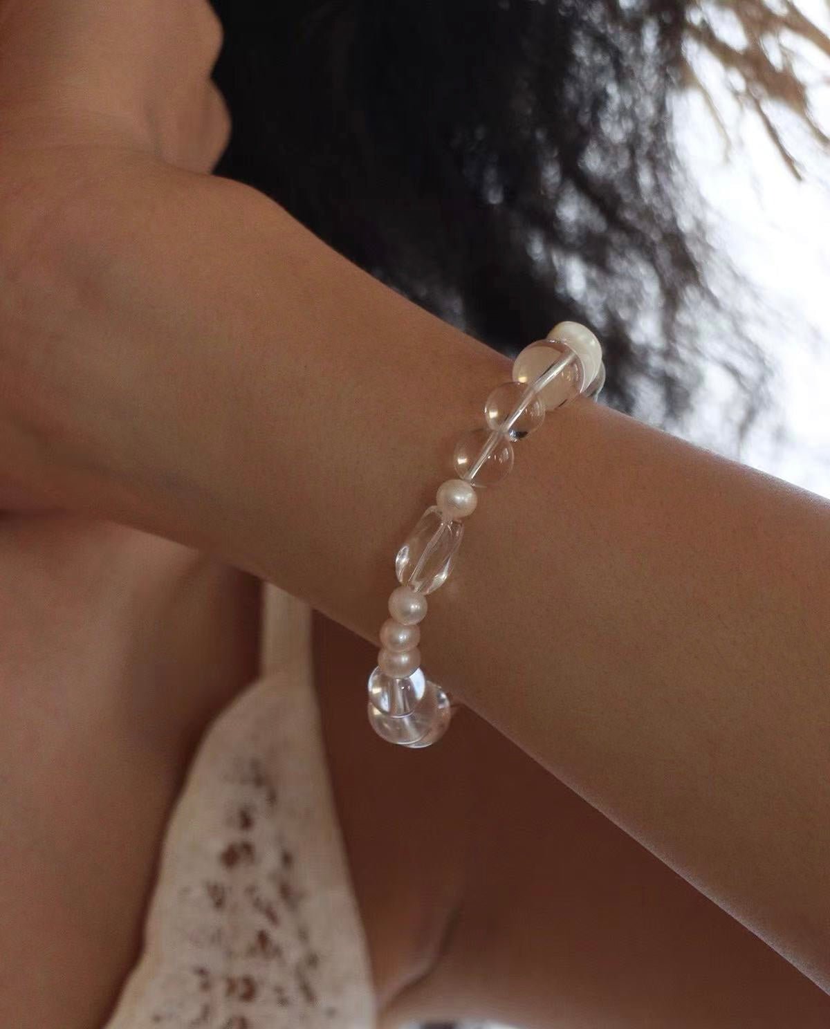Floating Light White Crystal Shell & Freshwater Pearl Bracelet - floysun