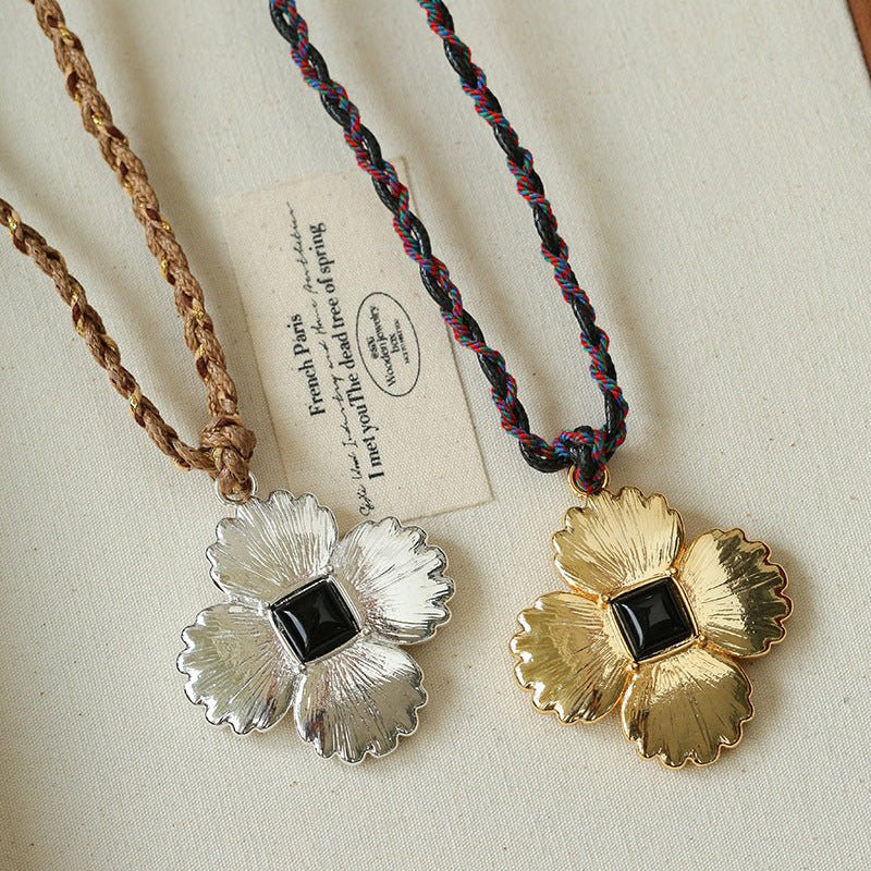 “Fortune Circle” Shell Hibiscus & Clover Long Necklace - floysun