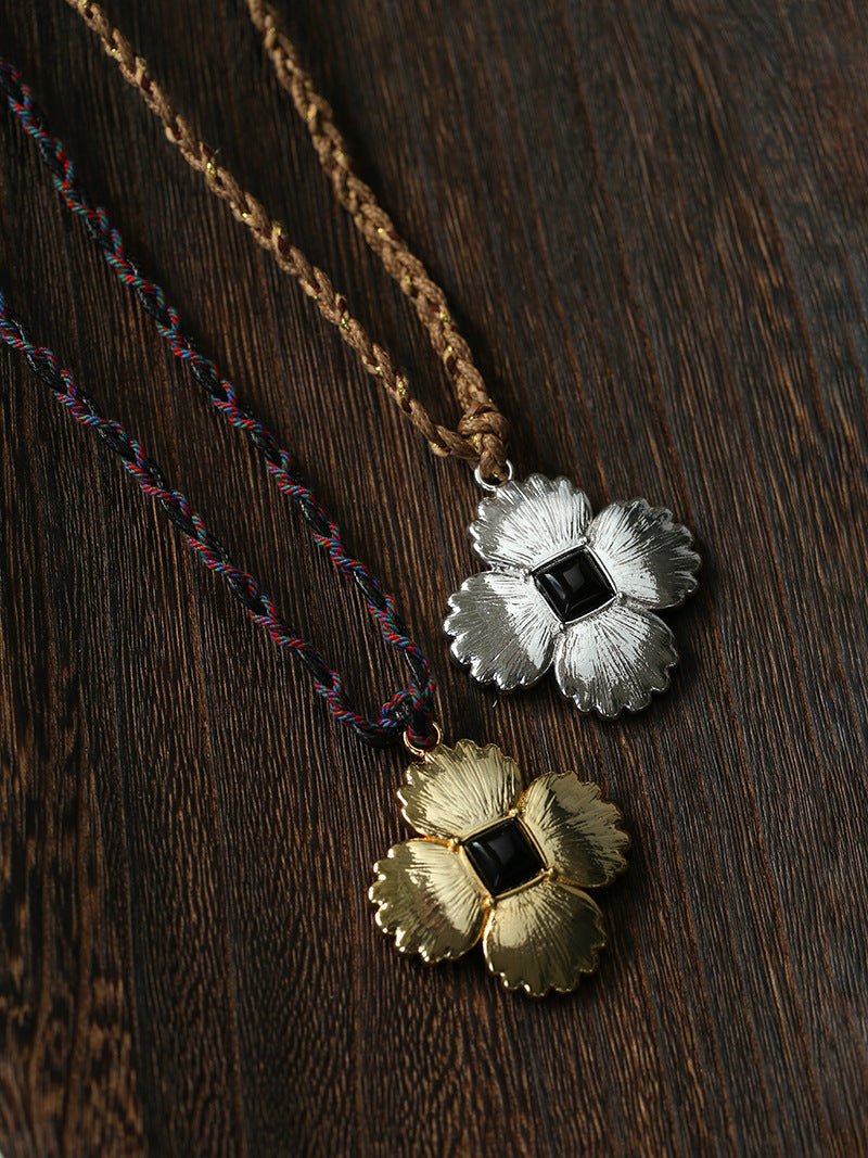 “Fortune Circle” Shell Hibiscus & Clover Long Necklace - floysun