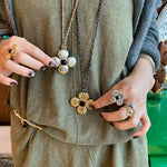 “Fortune Circle” Shell Hibiscus & Clover Long Necklace - floysun