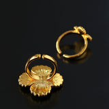 “Fortune Circle” Shell Hibiscus & Clover Ring - floysun