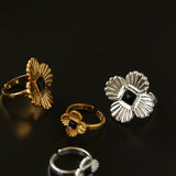 “Fortune Circle” Shell Hibiscus & Clover Ring - floysun