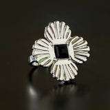 “Fortune Circle” Shell Hibiscus & Clover Ring - floysun