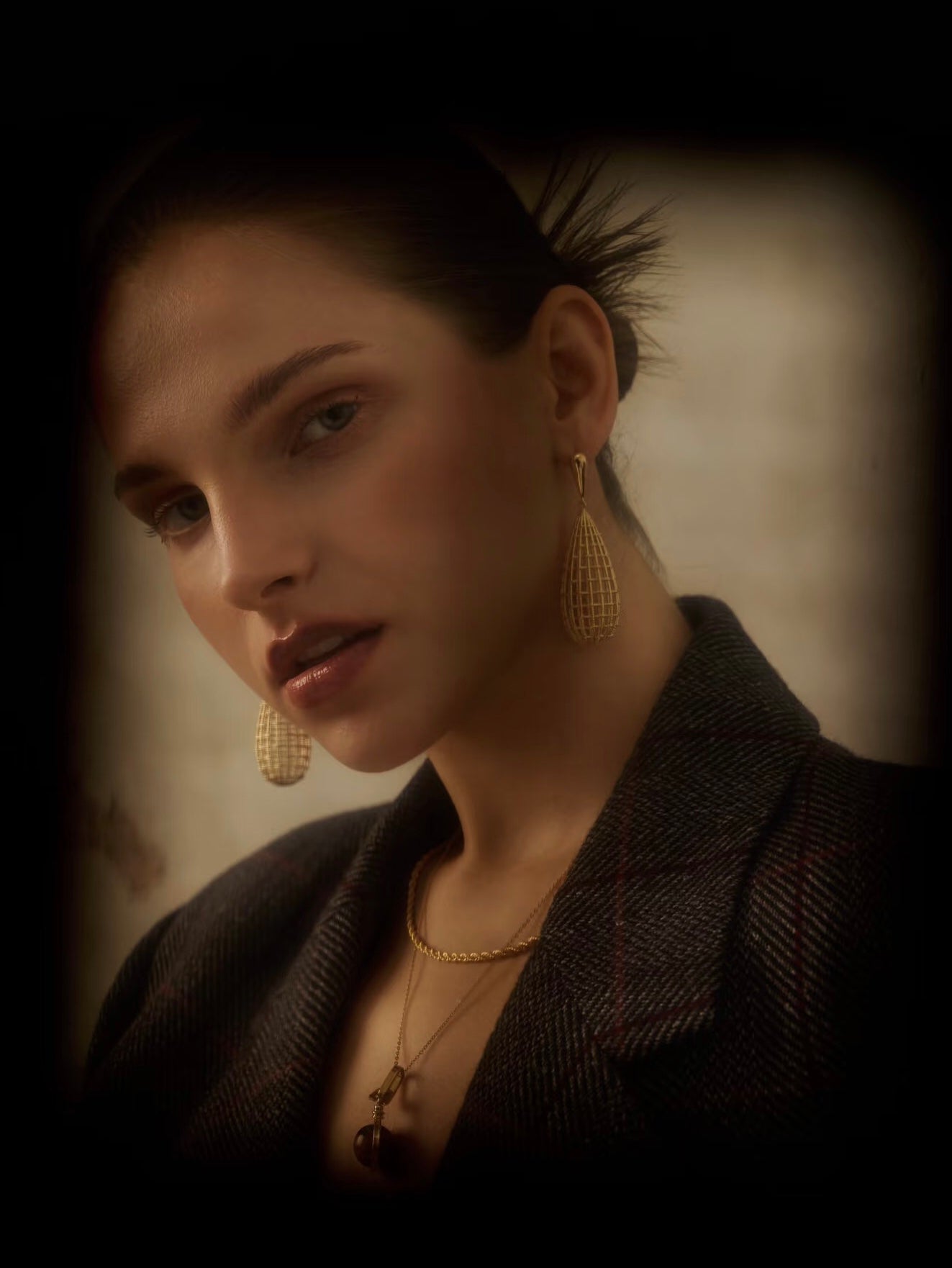 French Hollow Mesh Teardrop Earrings - floysun