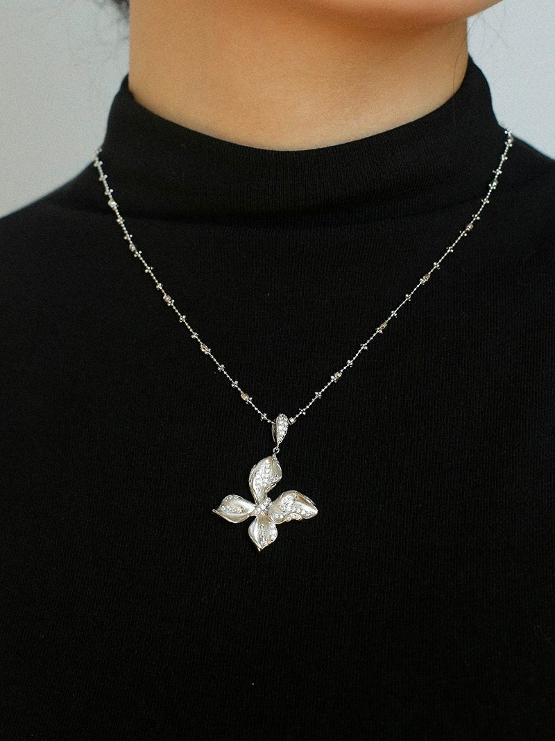 French Luxe Brushed Metal Butterfly Necklace - floysun