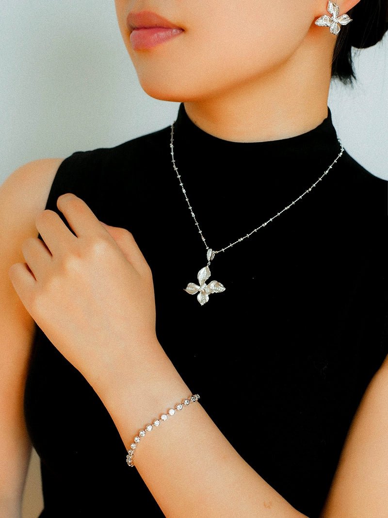 French Luxe Brushed Metal Butterfly Necklace - floysun