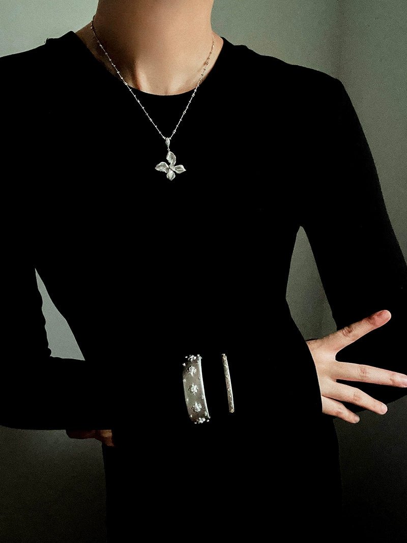 French Luxe Brushed Metal Butterfly Necklace - floysun