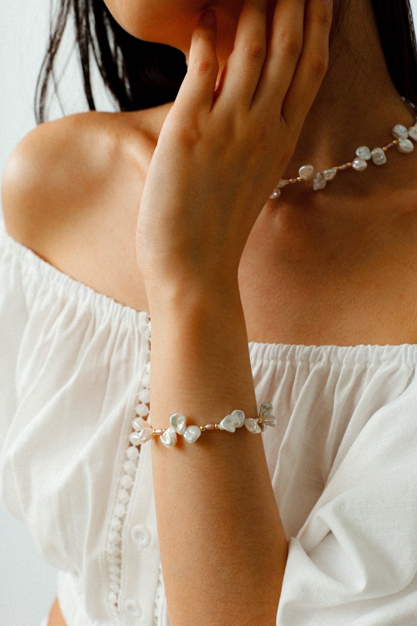 French - Style Natural Petal Pearl Bracelet - floysun