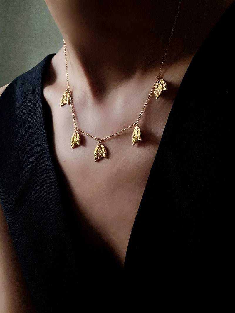 French Textured Tulip Station Choker - Liquid Metal Hammered Floral Layering Necklace - floysun