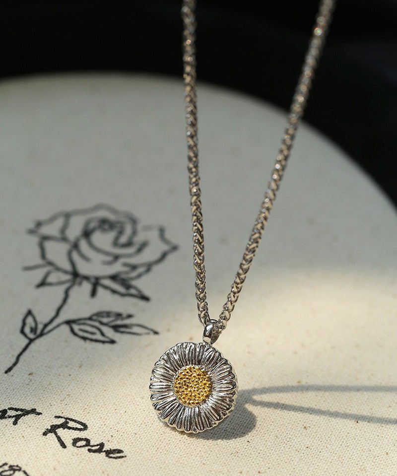French Vintage 925 Sterling Silver Daisy Necklace - floysun