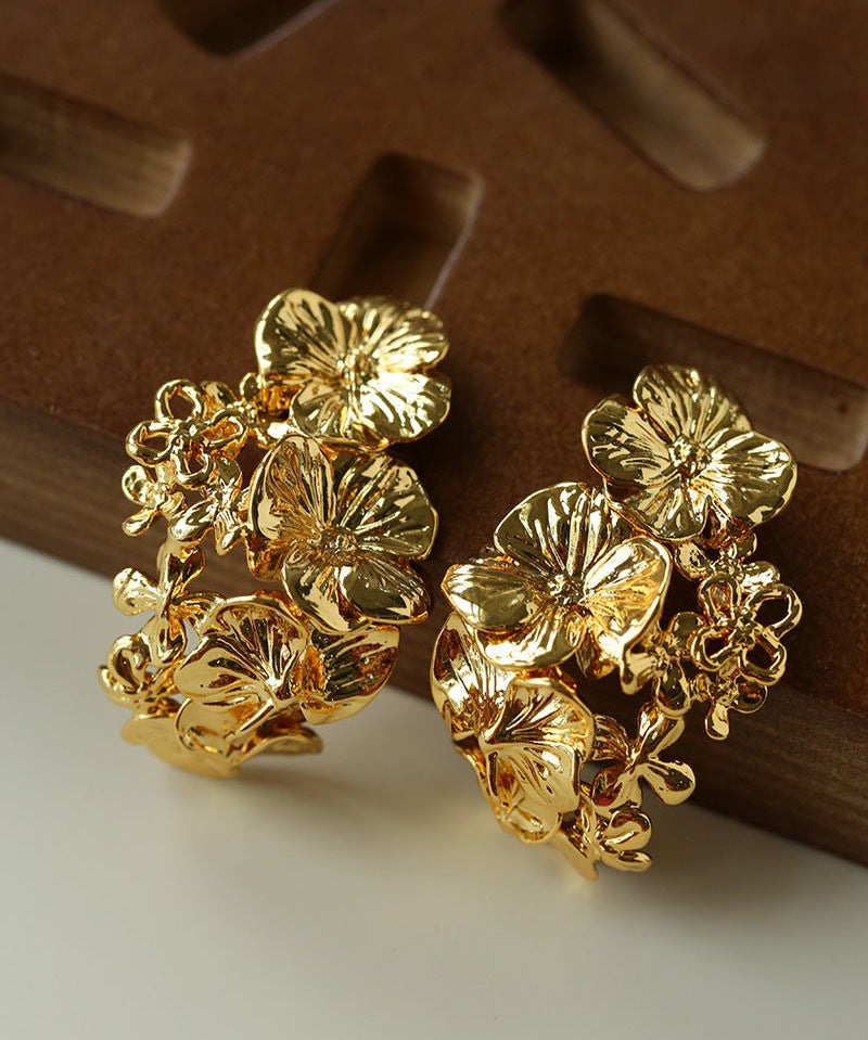 French Vintage Floral Hollow Earrings - floysun