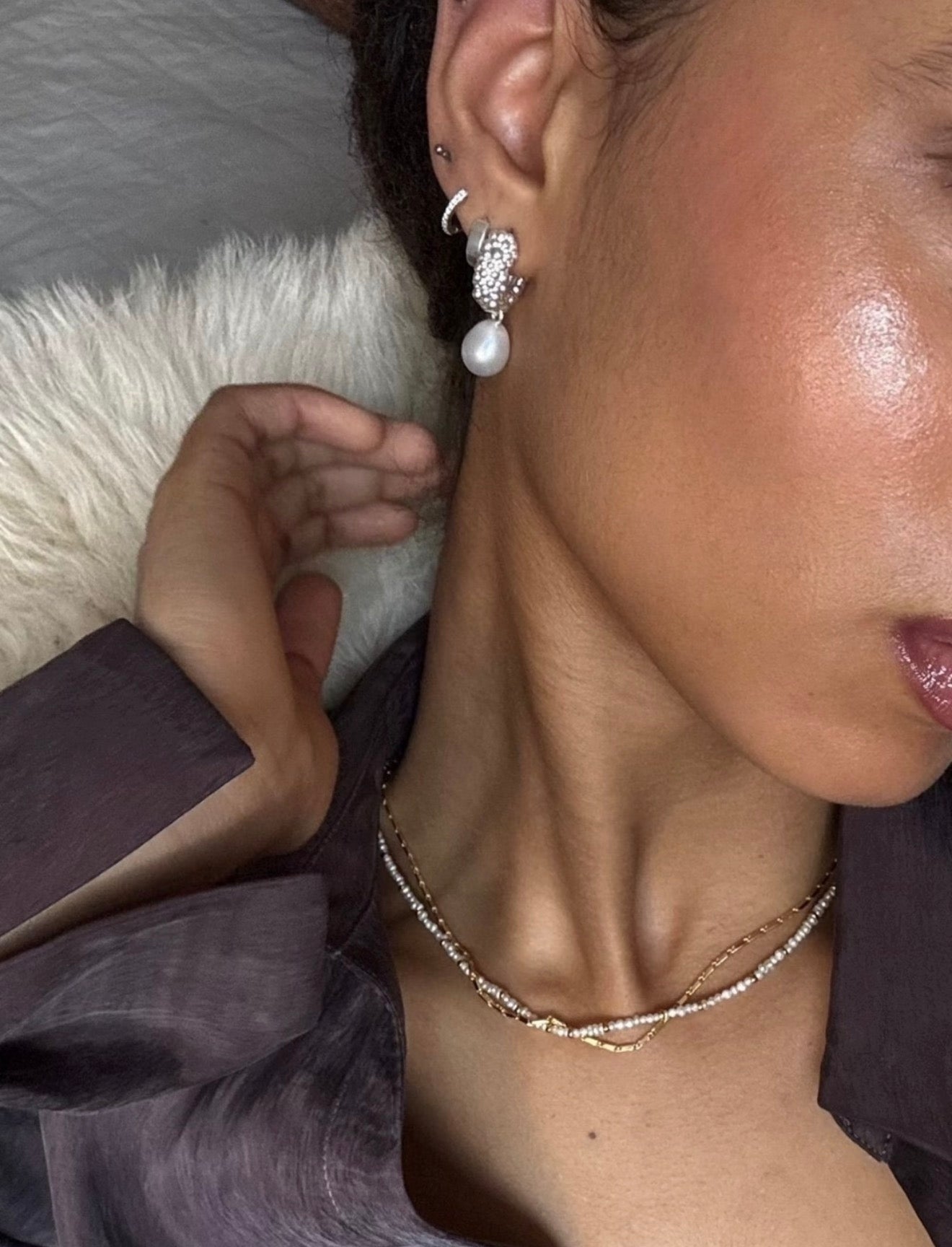 French Vintage Micro Pearl Choker - Dainty 18K Gold Faceted Metal Station Necklace - floysun