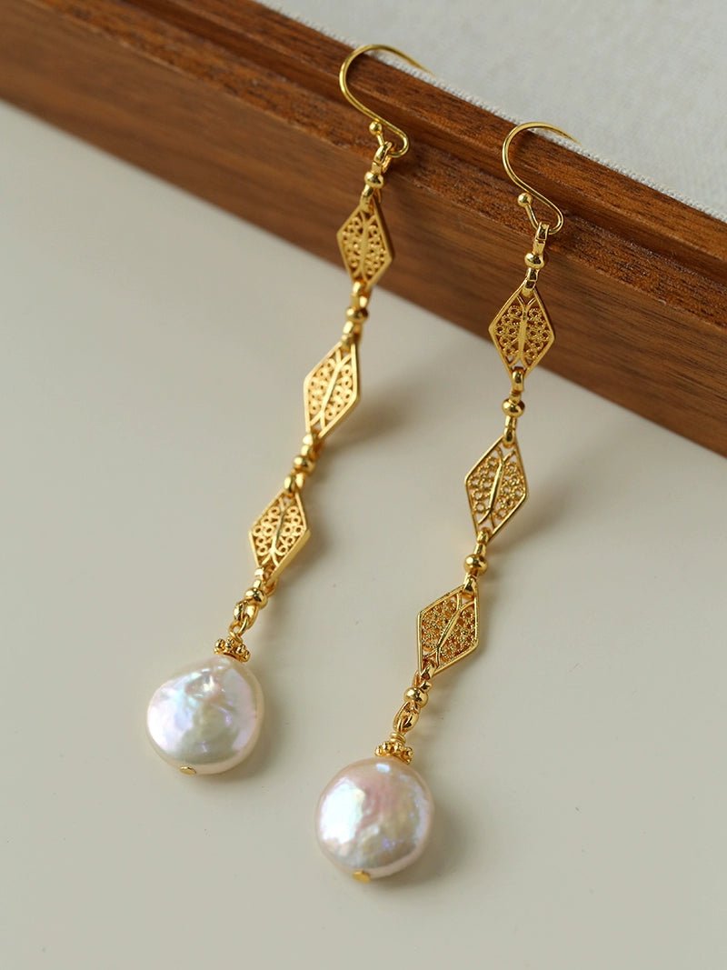 French Vintage Openwork Baroque Pearl Drop Earrings - floysun