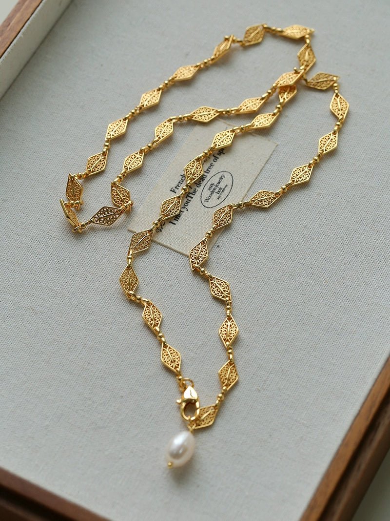 French Vintage Pearl Necklace Gold Plated Openwork Diamond Chain - floysun