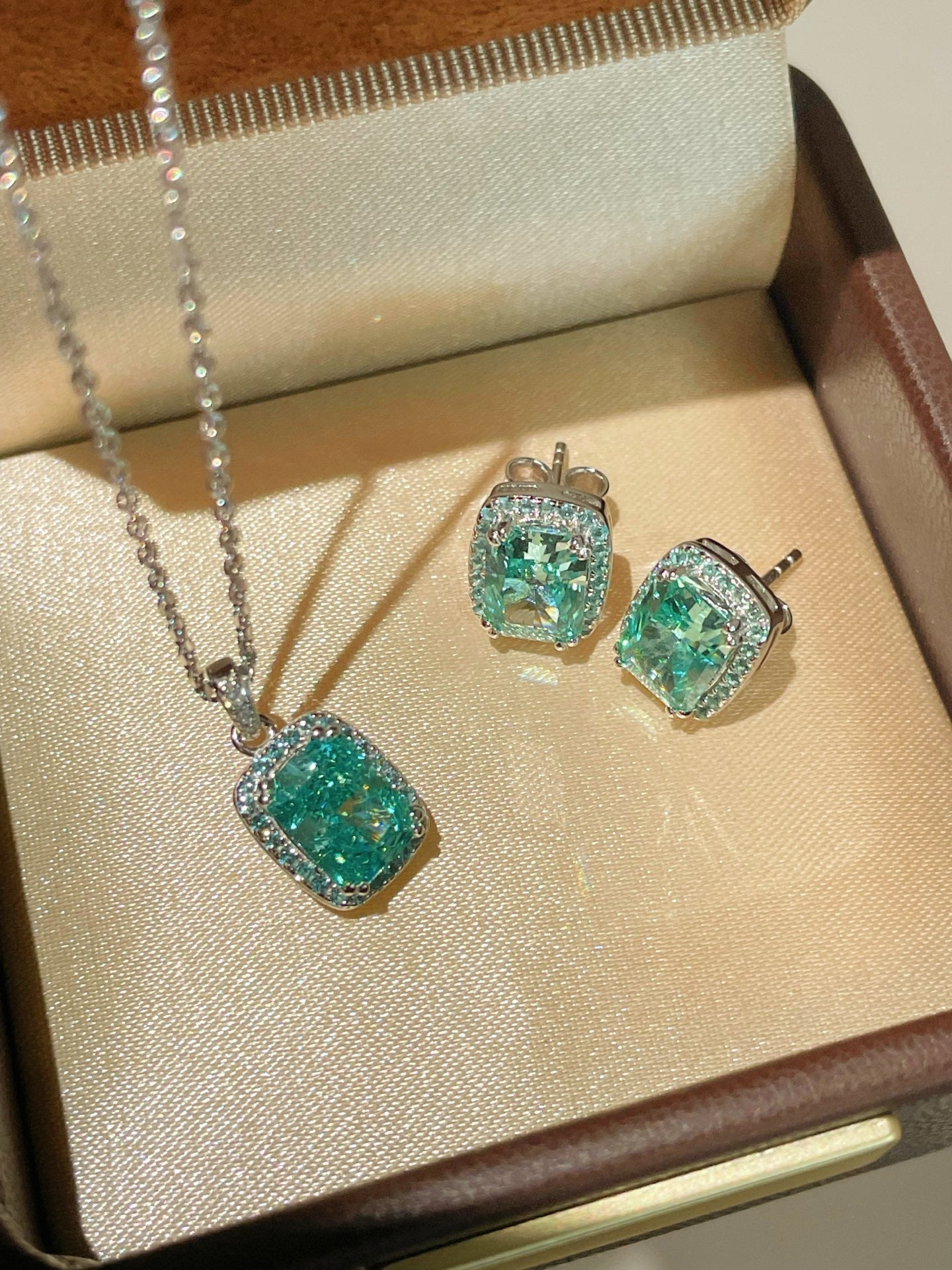Fresh Square Synthetic Paraiba Tourmaline Sugar Cube Necklace - floysun