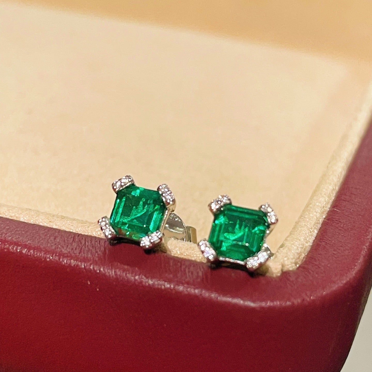 Full Pavé Four - Prong T - Cut Emerald Studs - floysun