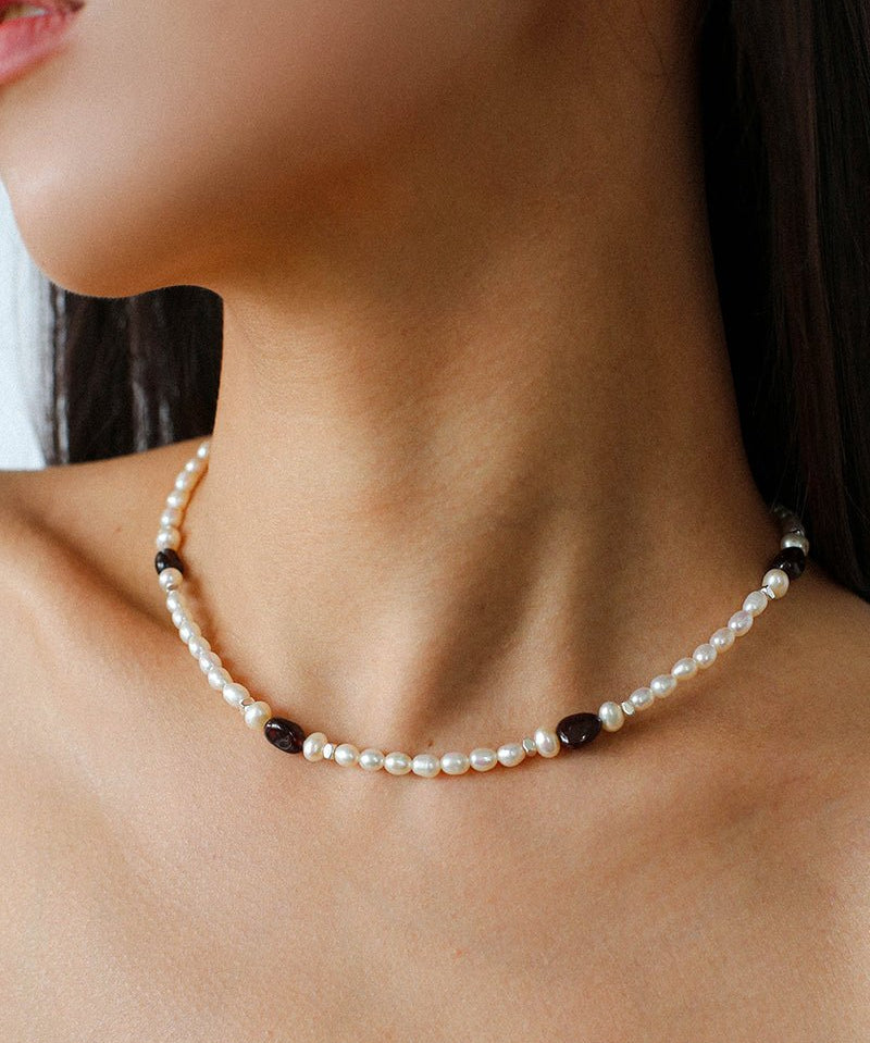 Garnet & Freshwater Pearl Necklace – Ember and Moonlight - floysun