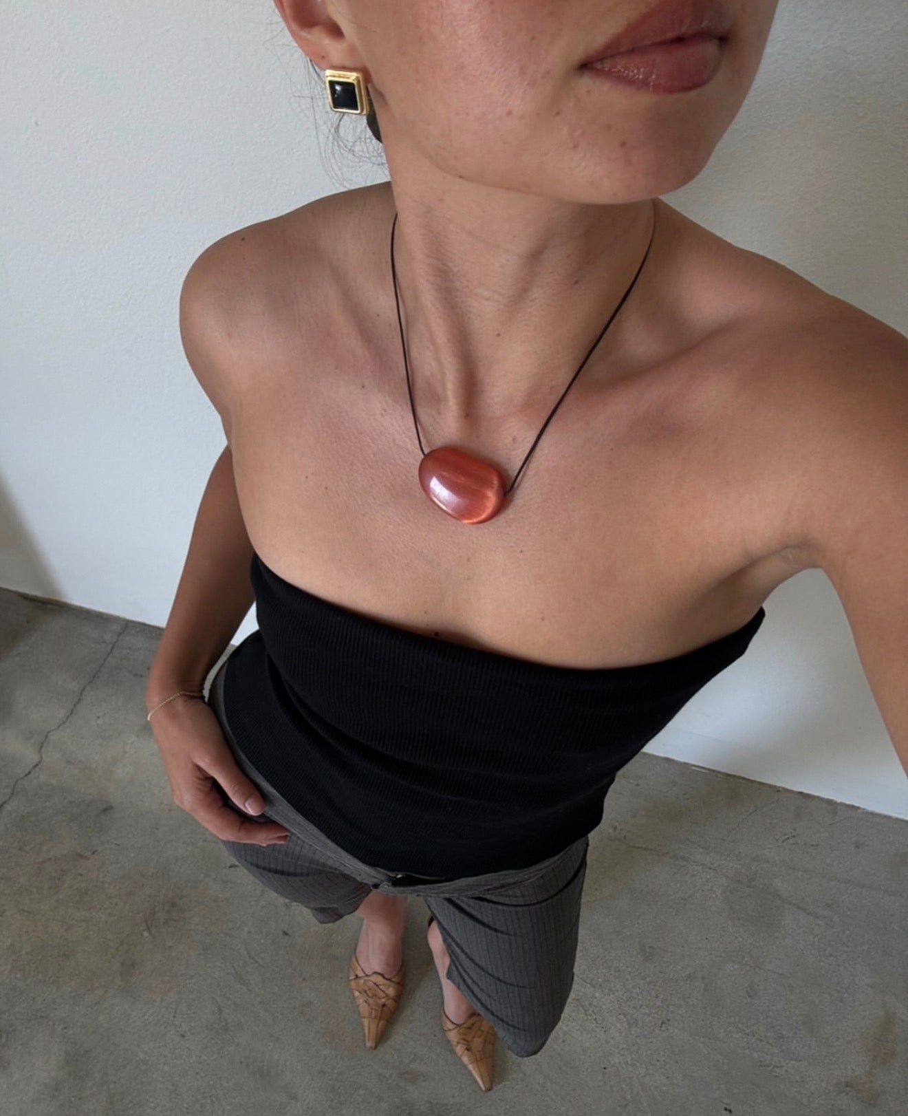Geometric Agate Pendant Necklace Adjustable Leather Cord Minimalist Jewelry - floysun