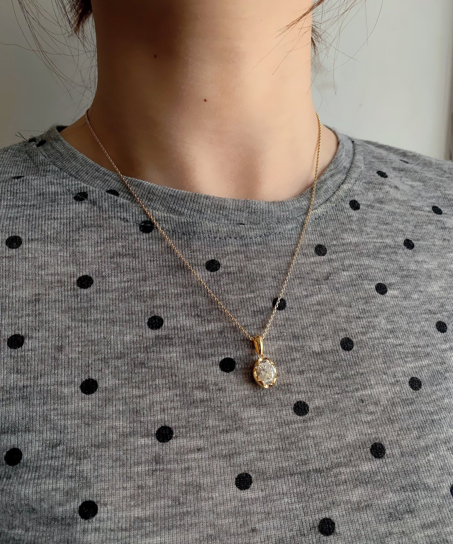 Golden Glow Solitaire Necklace - floysun