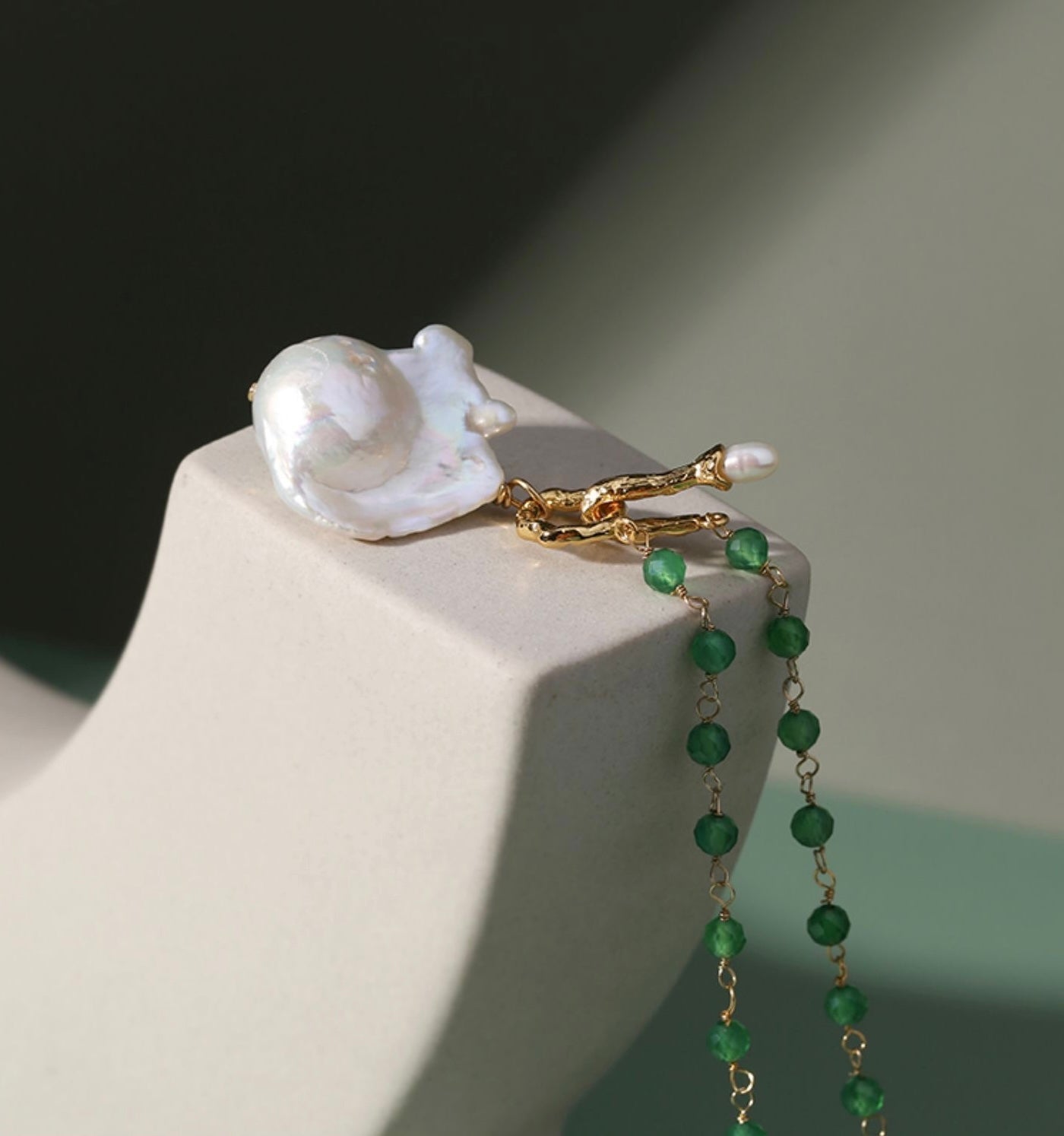Green Onyx Baroque Pearl Necklace Multilayer Long Sweater Chain - floysun
