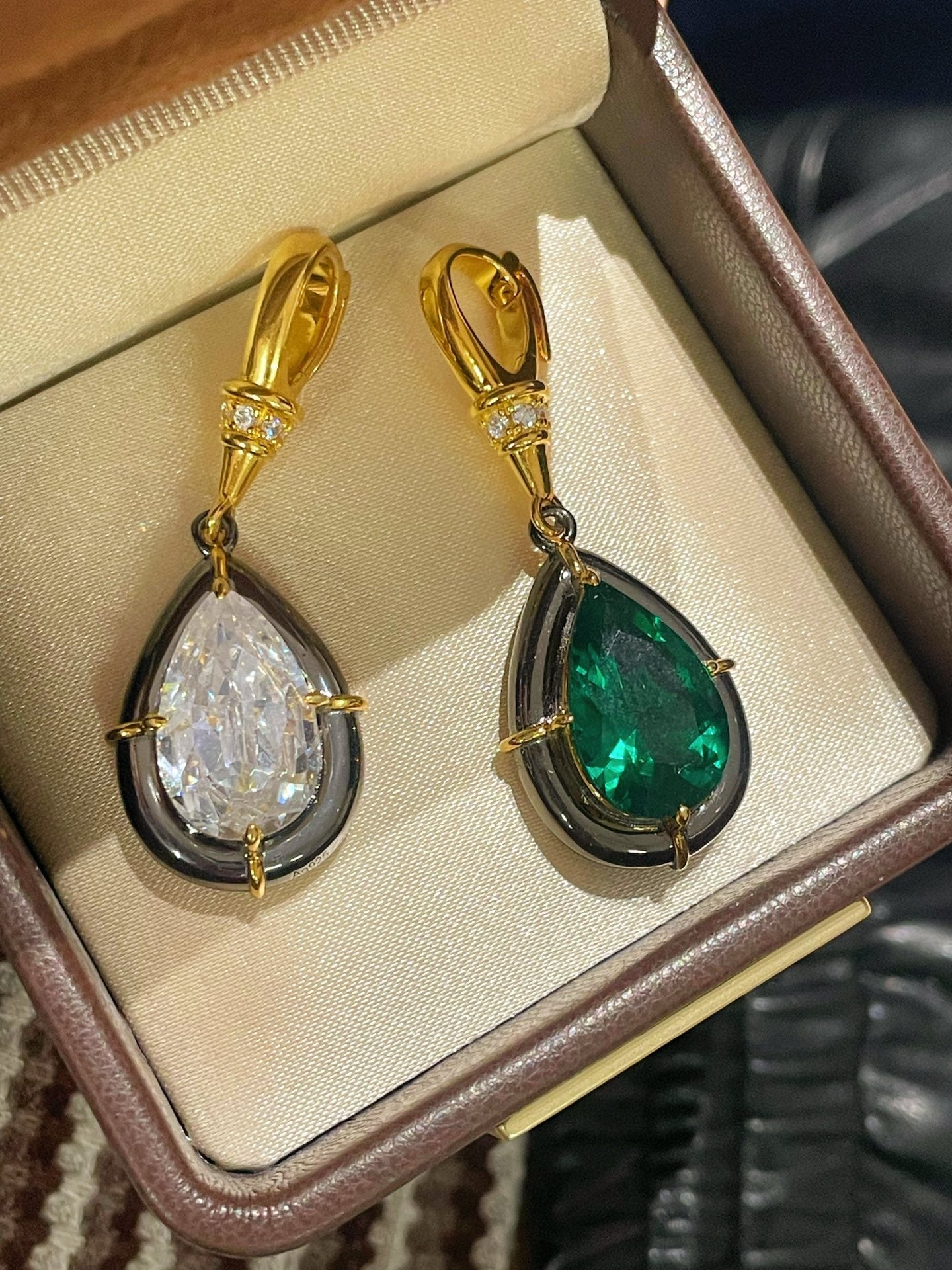 Gunmetal Emerald Teardrop Pendant Necklace - floysun