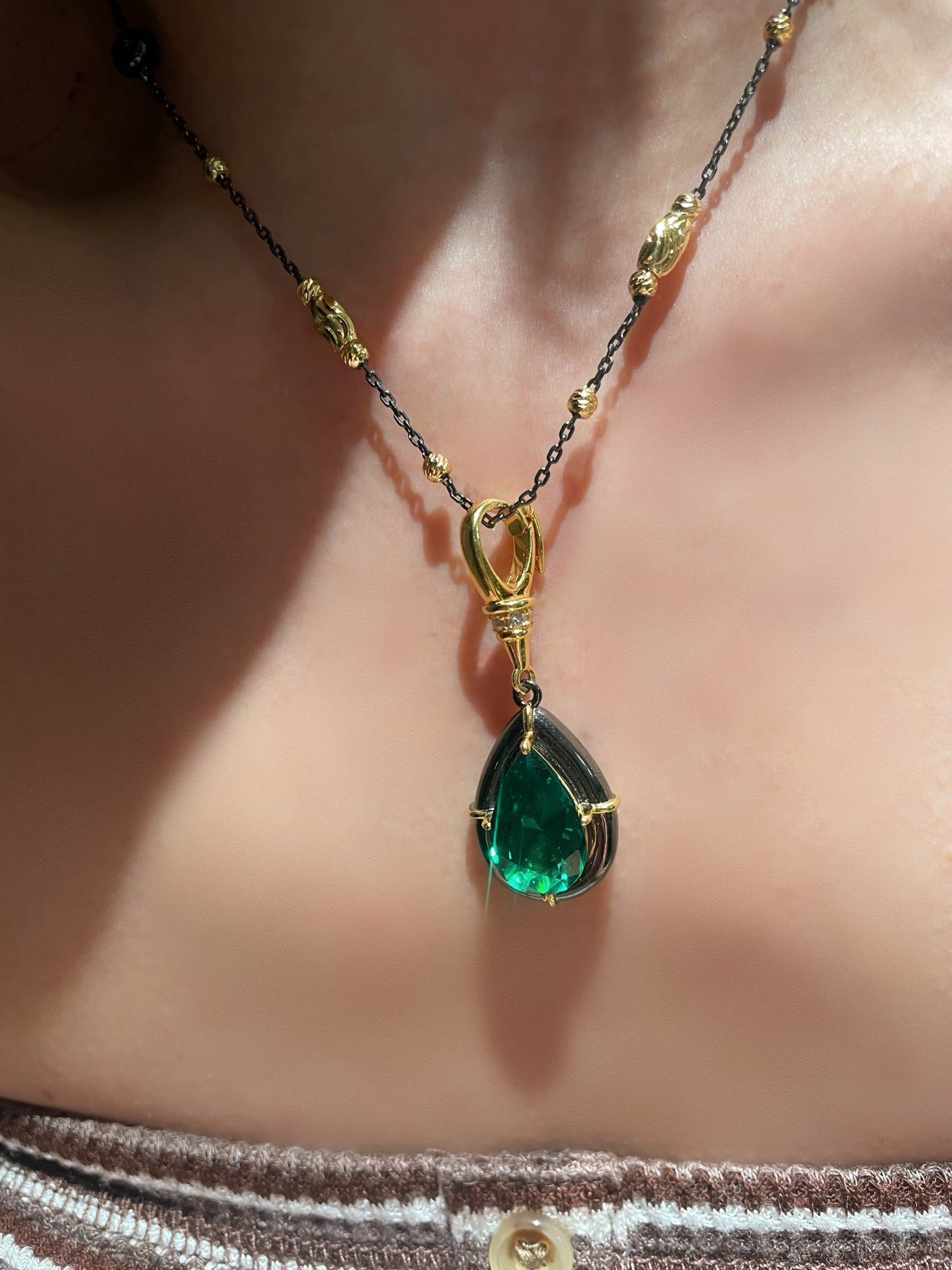 Gunmetal Emerald Teardrop Pendant Necklace - floysun