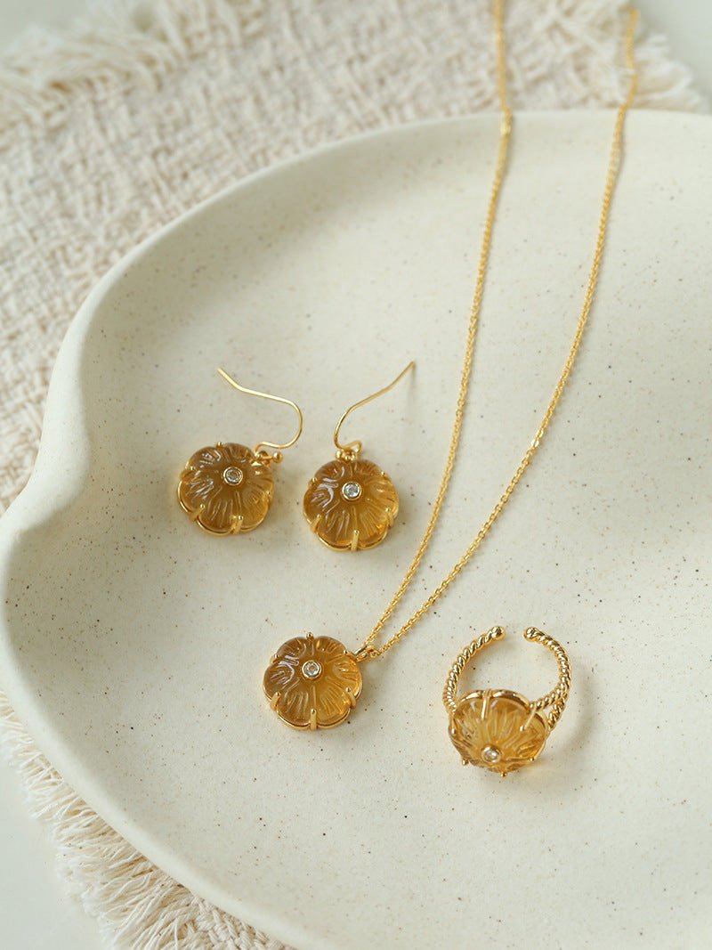 Hand - Carved Glass Flower Drop Earrings - floysun