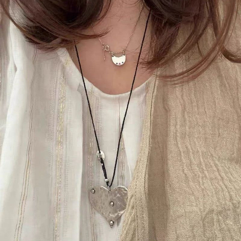 Hand-Hammered Large Heart Cord Necklace | Vintage Silver Sweater Chain - floysun