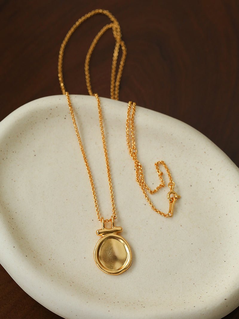 Handcrafted Hammered Round Medallion Necklace - Minimalist 925 Sterling Silver Coin Pendant - floysun