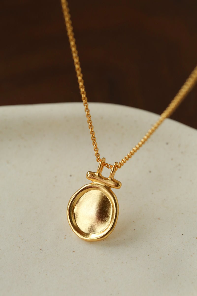 Handcrafted Hammered Round Medallion Necklace - Minimalist 925 Sterling Silver Coin Pendant - floysun