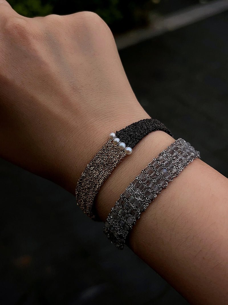 Handmade Mesh Chain Bracelet with Natural Pearl & Blue Natural Stone - floysun