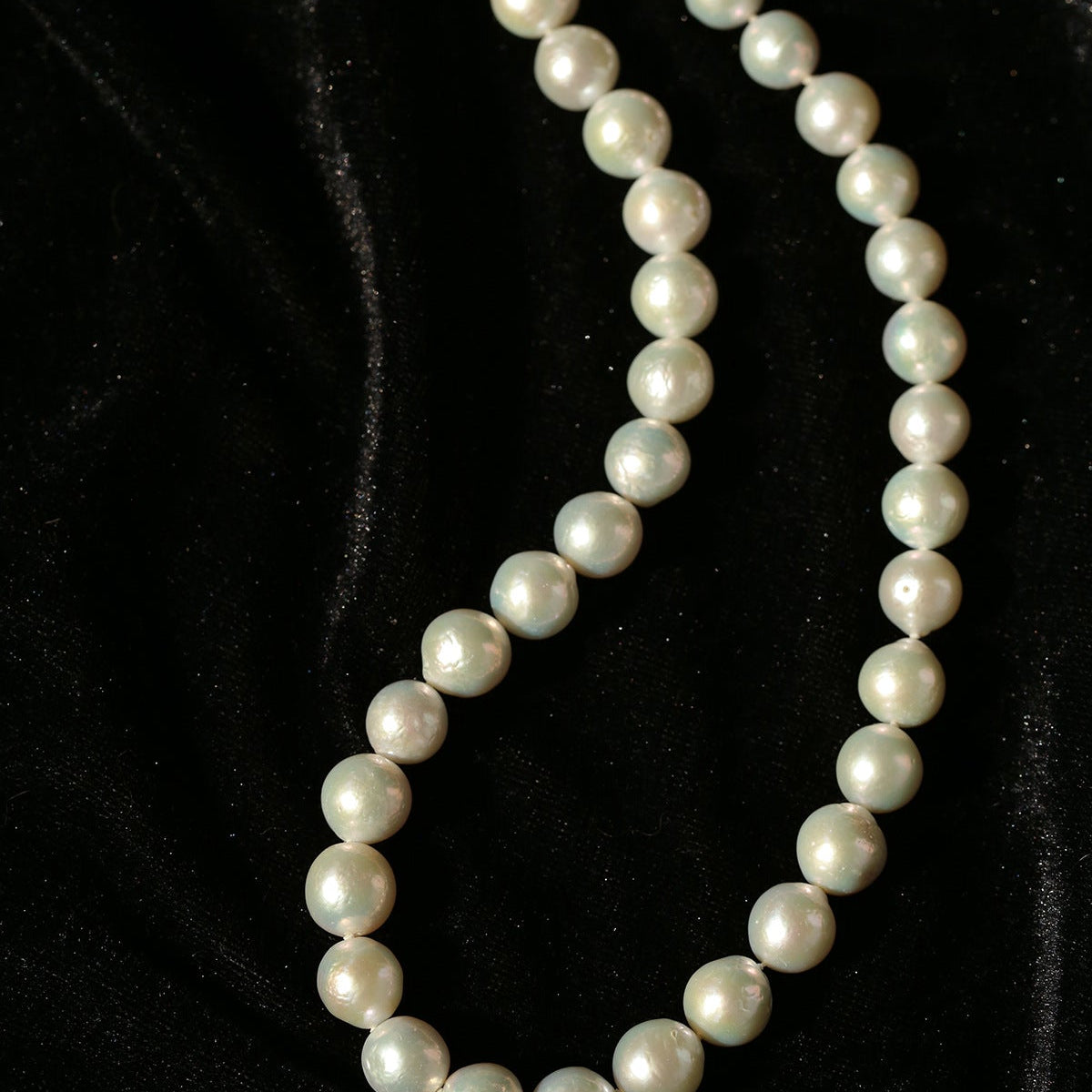 Hepburn - Inspired Baroque Freshwater Pearl Necklace - floysun