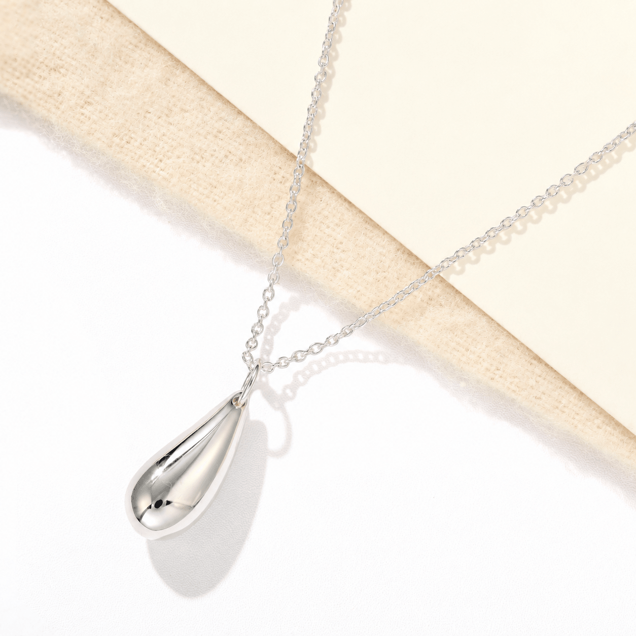 High-Polish Sculptural Teardrop Pendant Necklace - floysun