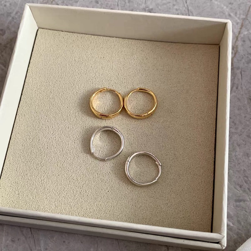 High‑Polished Smooth Classic Huggie Hoop Earrings - floysun