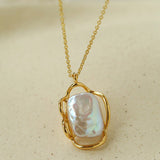 Hollow Lace Frame Baroque Pearl Pendant Necklace - Gold - floysun