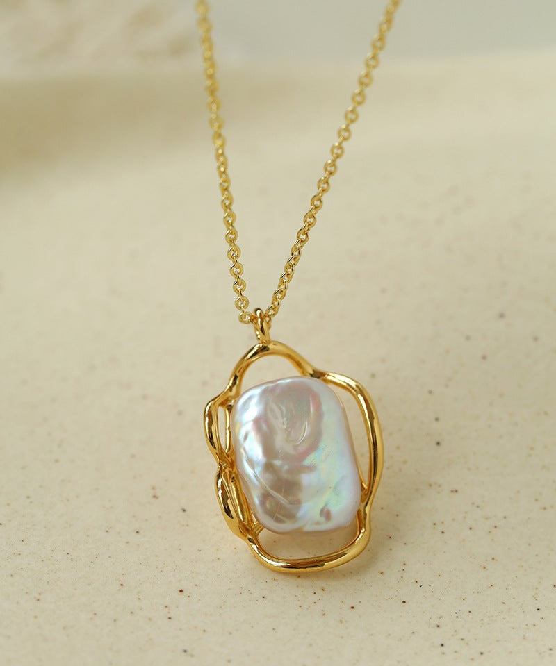 Hollow Lace Frame Baroque Pearl Pendant Necklace - Gold - floysun