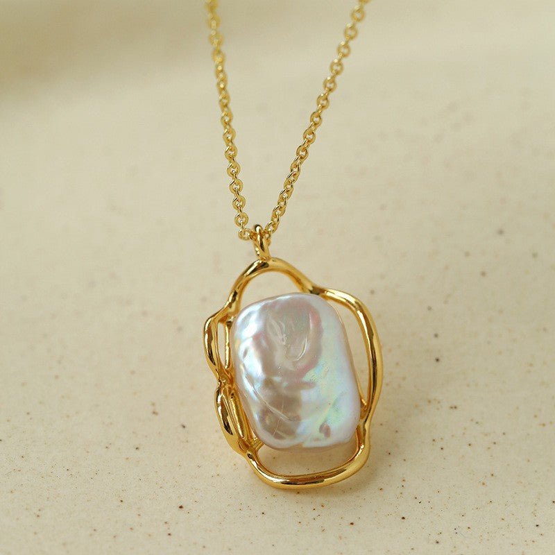 Hollow Lace Frame Baroque Pearl Pendant Necklace - Gold - floysun