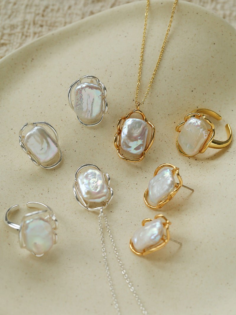 Hollow Lace Frame Baroque Pearl Stud Earrings - Gold - floysun