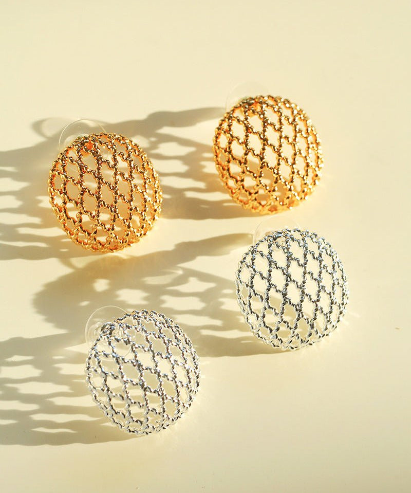 Hollow Mesh Orb Stud Earrings - floysun