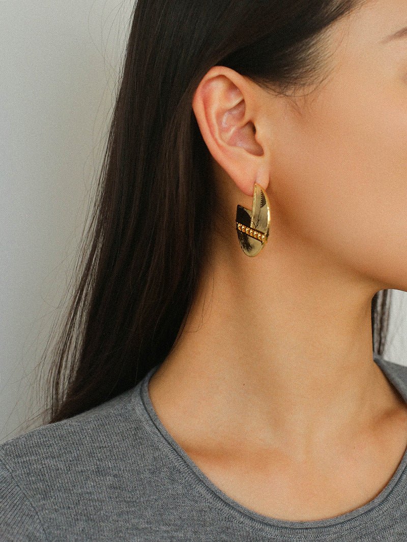 Hollow Woven Geometric Earrings - floysun