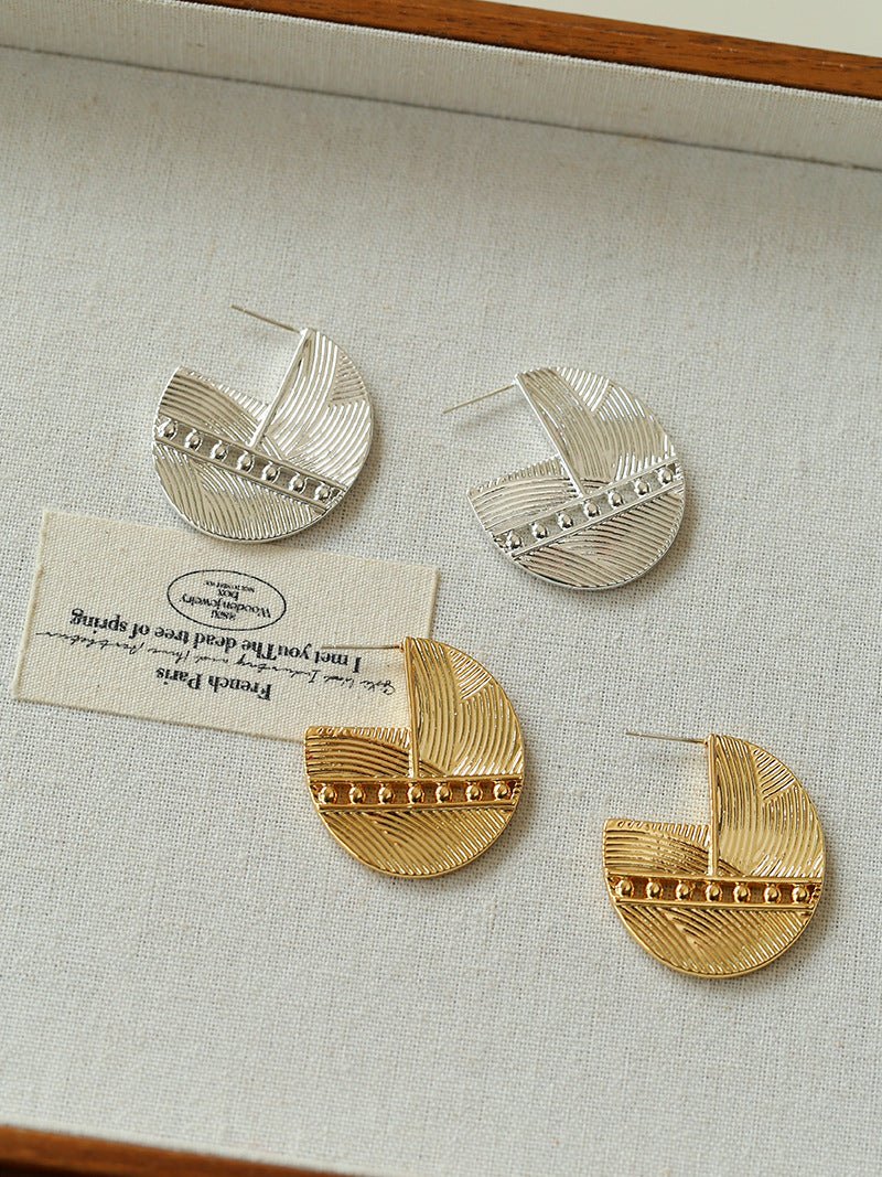 Hollow Woven Geometric Earrings - floysun