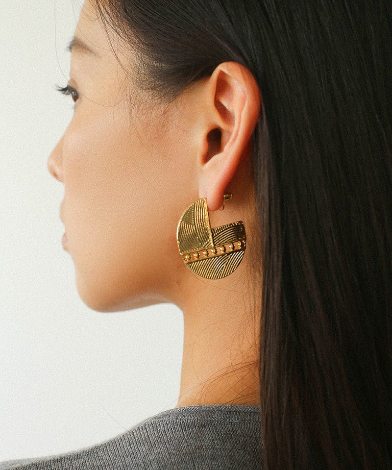 Hollow Woven Geometric Earrings - floysun