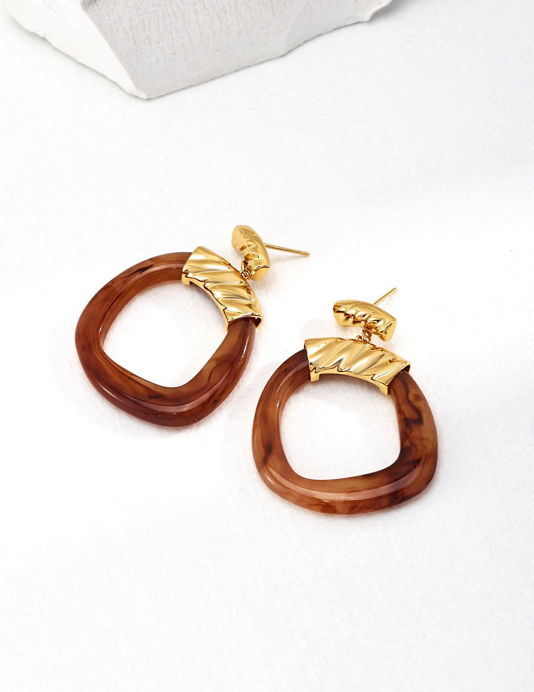 Hoop-shaped Brown Resin Drop Stud Earrings - floysun